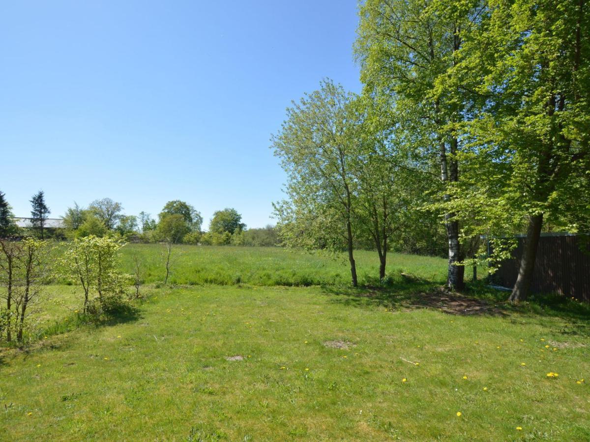 Quaint Cottage In Mont Near High Fens Nature Park Malmedy Exterior foto